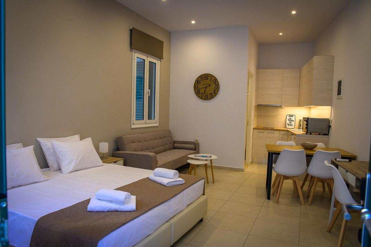 Uni Island - City Center Suites Kandiye Dış mekan fotoğraf