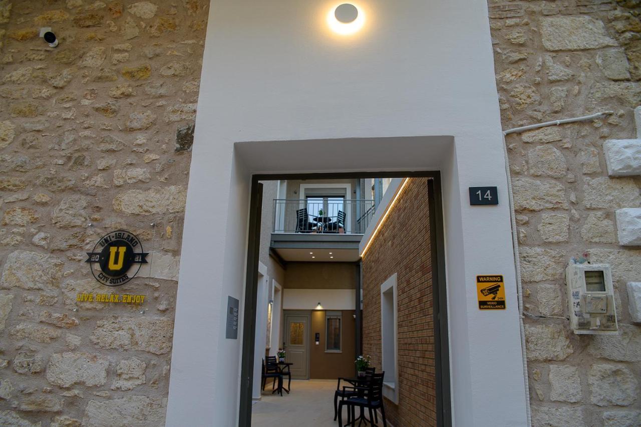 Uni Island - City Center Suites Kandiye Dış mekan fotoğraf
