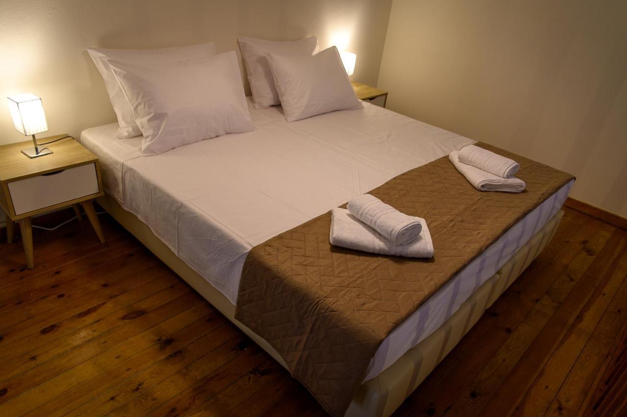Uni Island - City Center Suites Kandiye Dış mekan fotoğraf