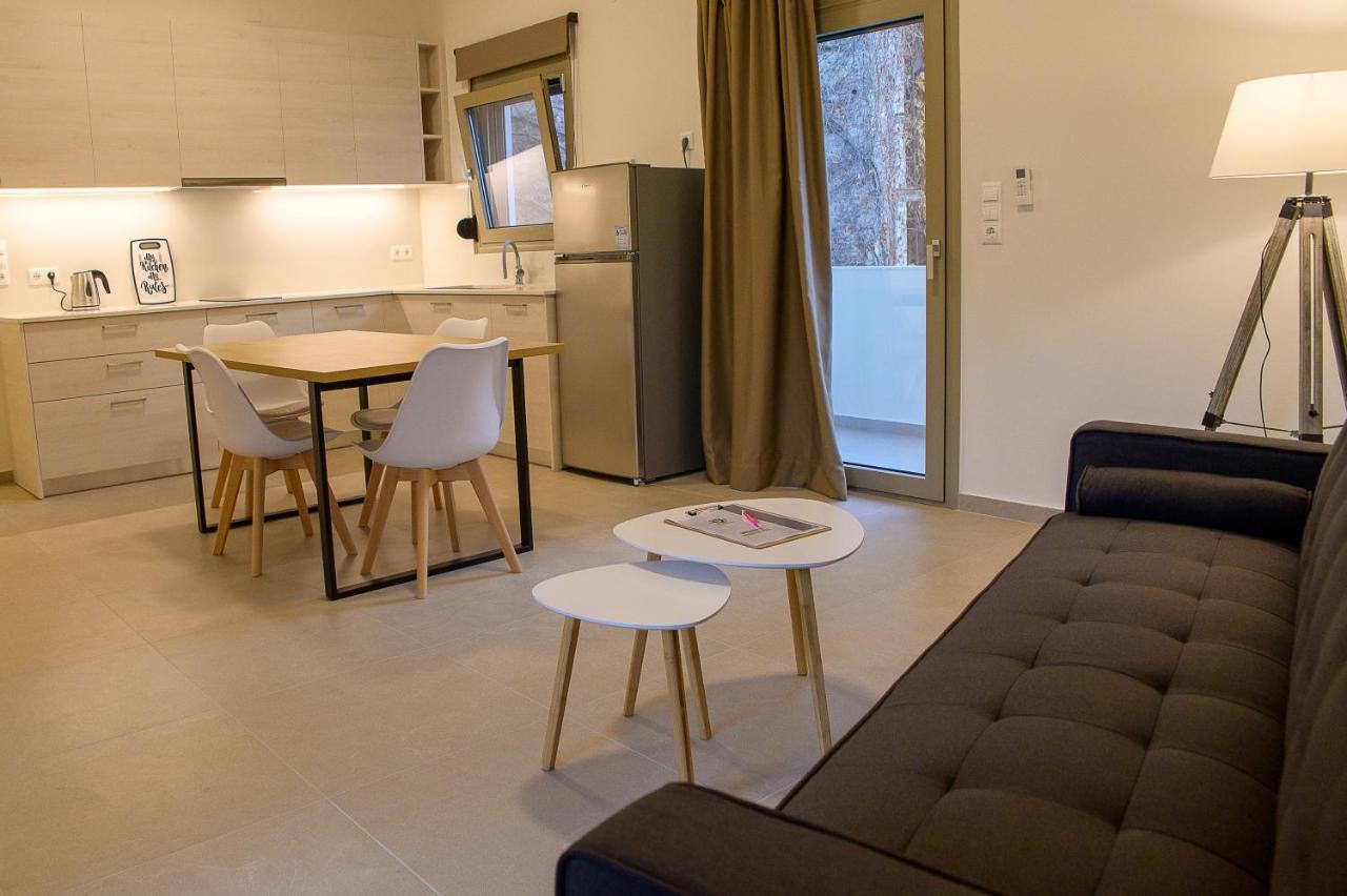 Uni Island - City Center Suites Kandiye Dış mekan fotoğraf