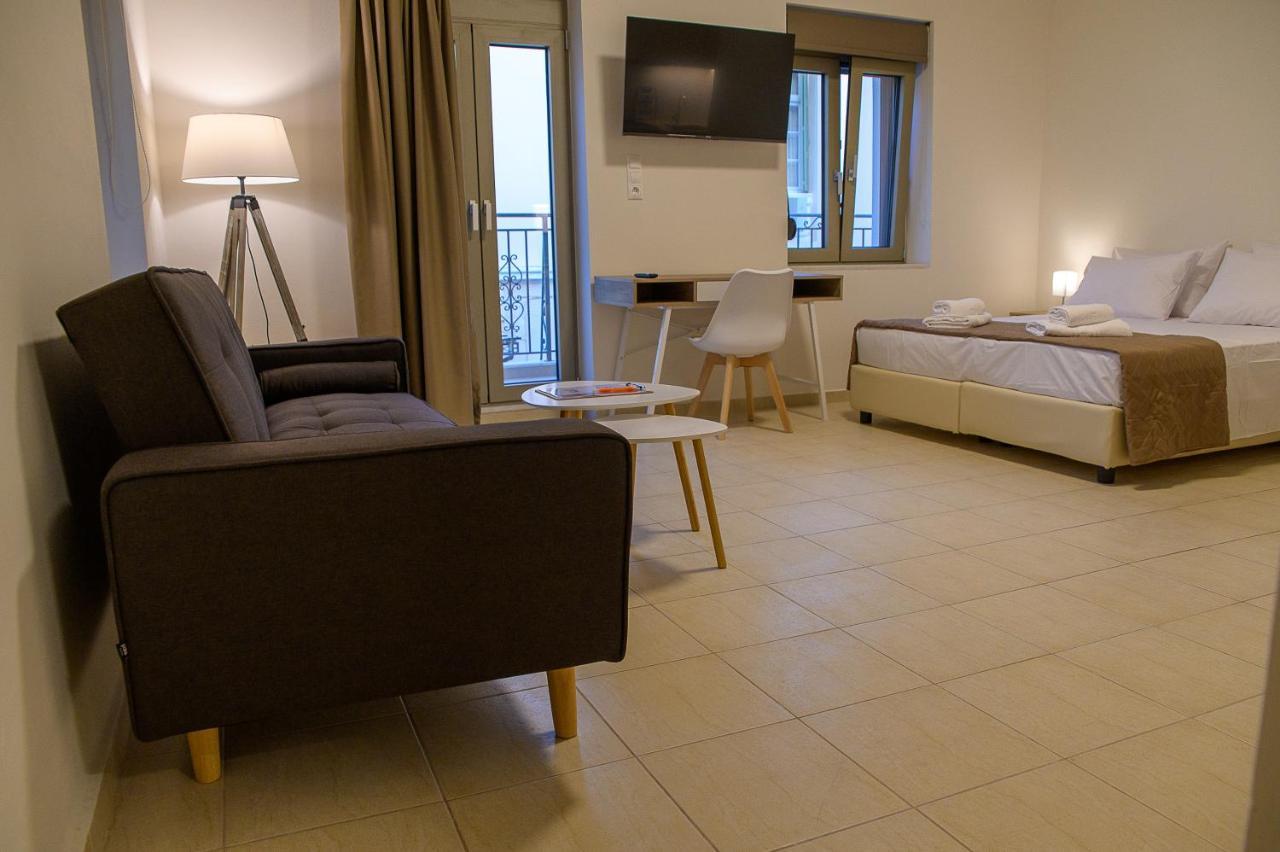 Uni Island - City Center Suites Kandiye Dış mekan fotoğraf