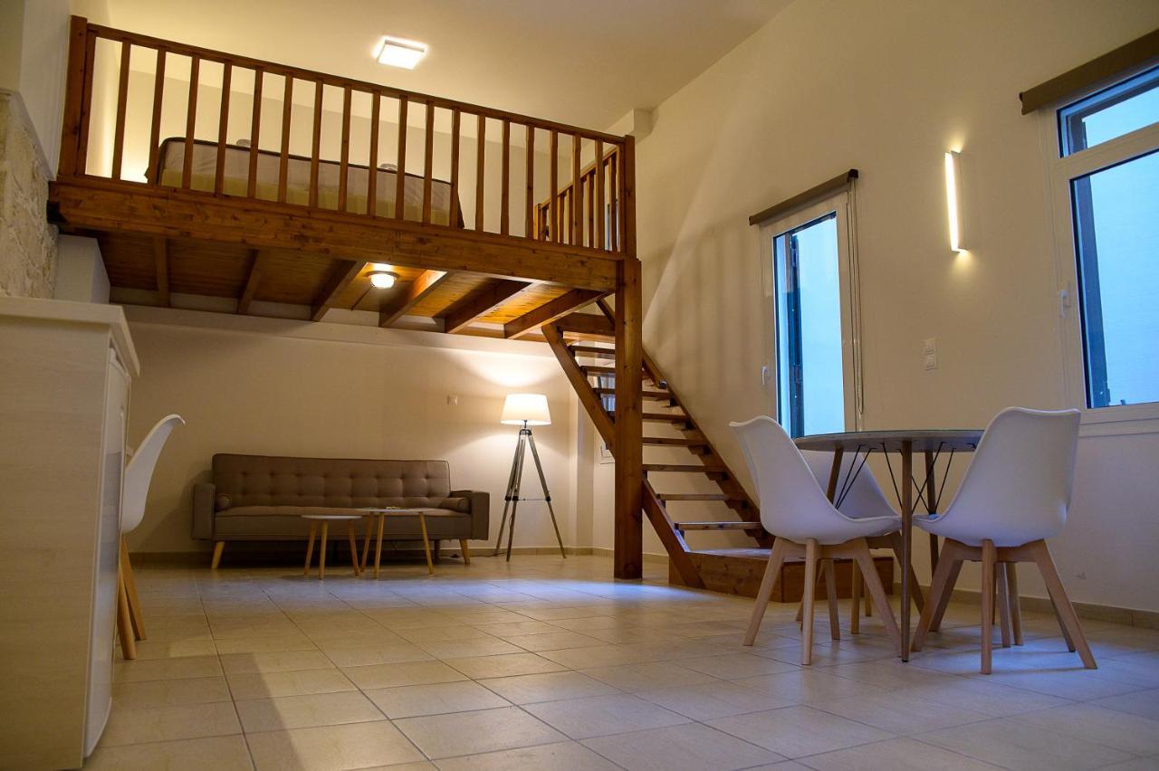 Uni Island - City Center Suites Kandiye Dış mekan fotoğraf