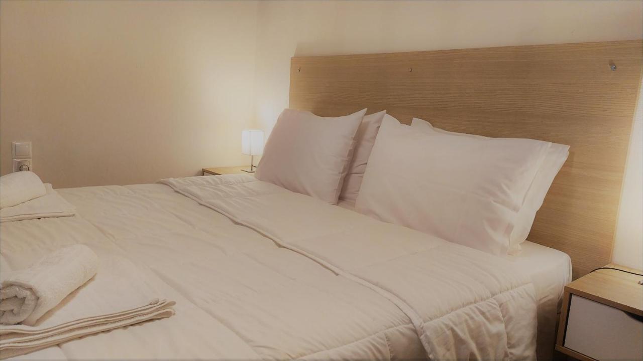 Uni Island - City Center Suites Kandiye Dış mekan fotoğraf