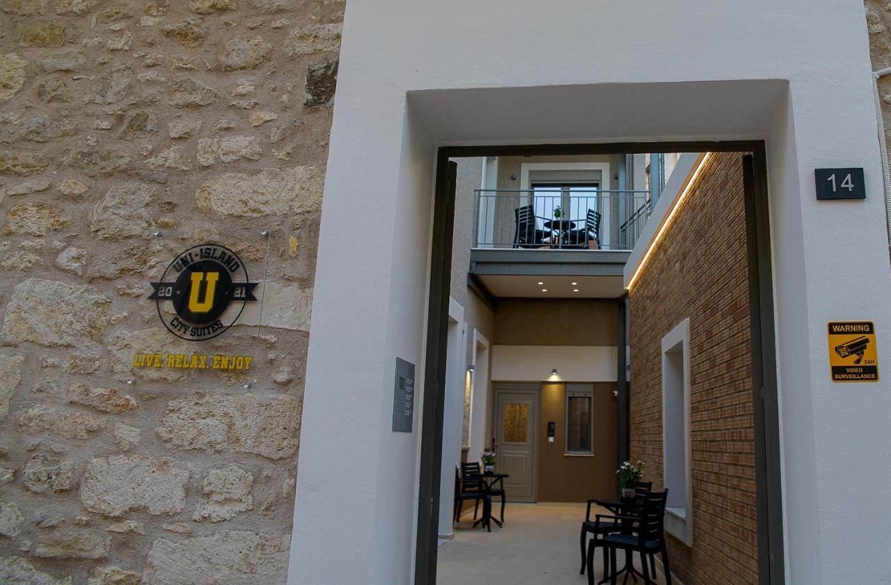 Uni Island - City Center Suites Kandiye Dış mekan fotoğraf